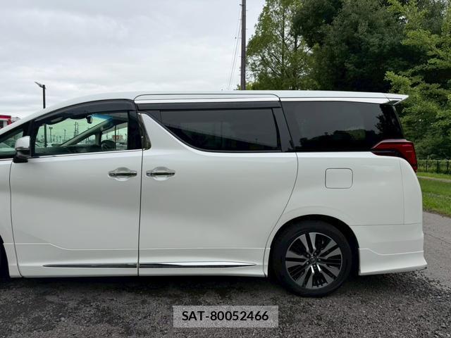 Toyota ALPHARD 2020-01 8221479-1