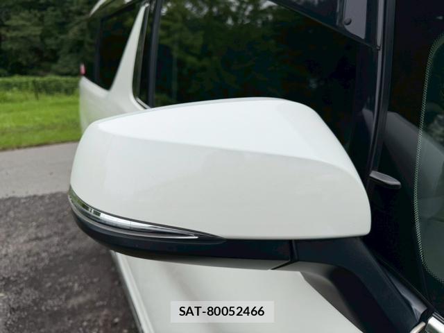 Toyota ALPHARD 2020-01 8221479-2