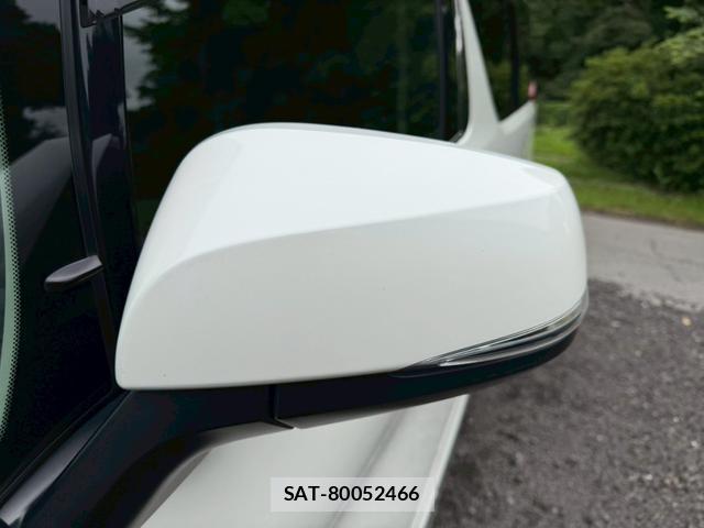 Toyota ALPHARD 2020-01 8221479-9