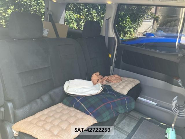 Toyota ALPHARD 2008-03 8221490-2