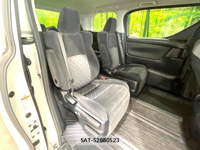 Toyota ALPHARD 2015-03 8221984-8