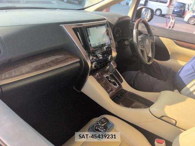 Toyota ALPHARD 2015-03 8222242-2