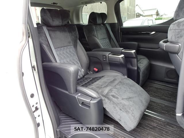 Toyota ALPHARD 2015-09 8222507-9