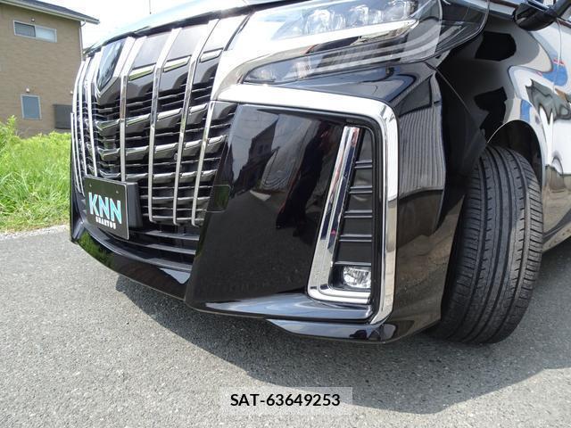 Toyota ALPHARD 2021-06 8222512-19