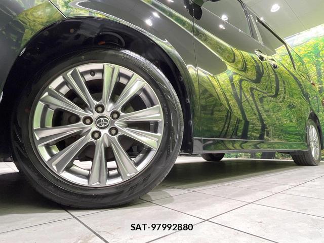 Toyota ALPHARD 2017-08 8222664-12