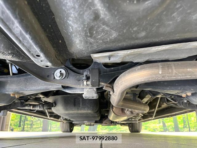 Toyota ALPHARD 2017-08 8222664-18
