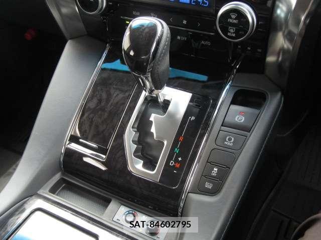 Toyota ALPHARD 2020-12 8222717-2