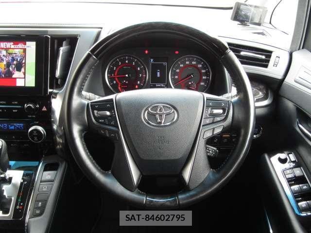 Toyota ALPHARD 2020-12 8222717-8