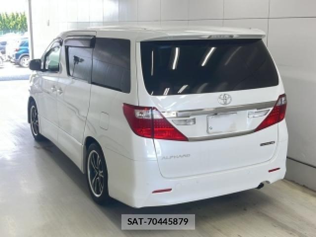 Toyota ALPHARD 2014-02 8223115-1
