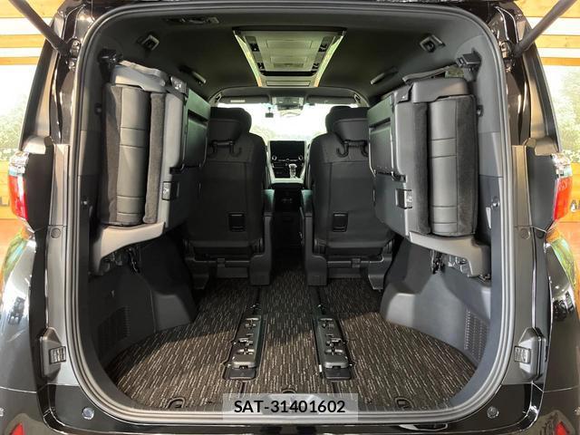 Toyota ALPHARD 2024-06 8223391-10