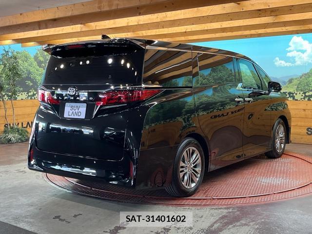 Toyota ALPHARD 2024-06 8223391-16