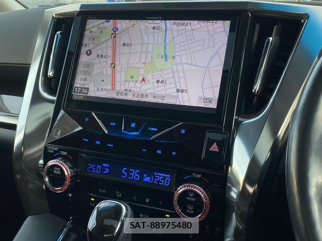 Toyota ALPHARD 2017-10 8223438-11