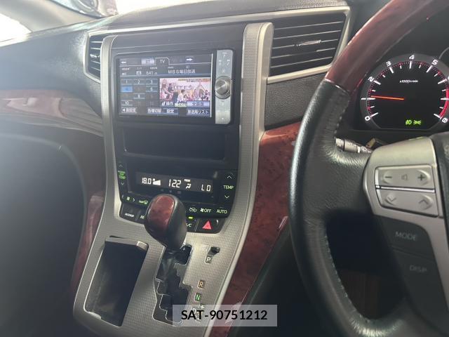 Toyota ALPHARD 2011-10 8223669-12