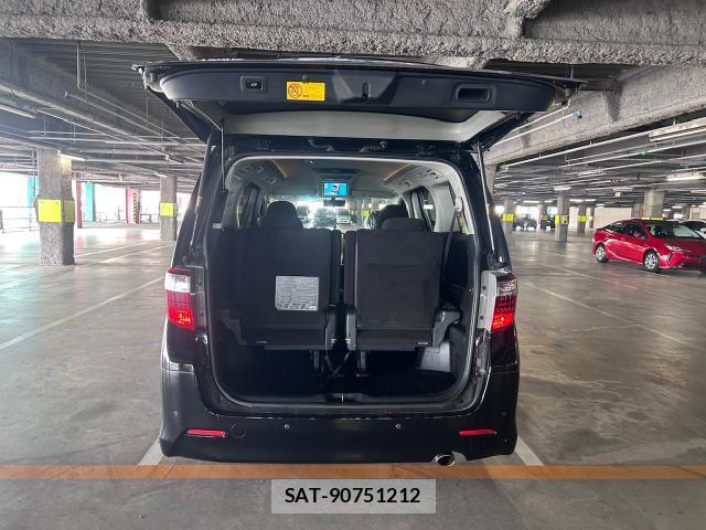 Toyota ALPHARD 2011-10 8223669-16