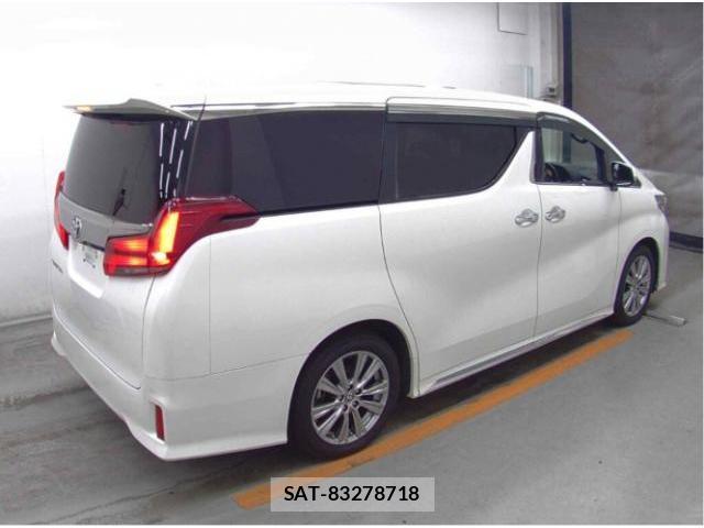 Toyota ALPHARD 2021-09 8223681-1