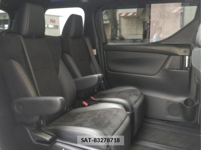 Toyota ALPHARD 2021-09 8223681-5