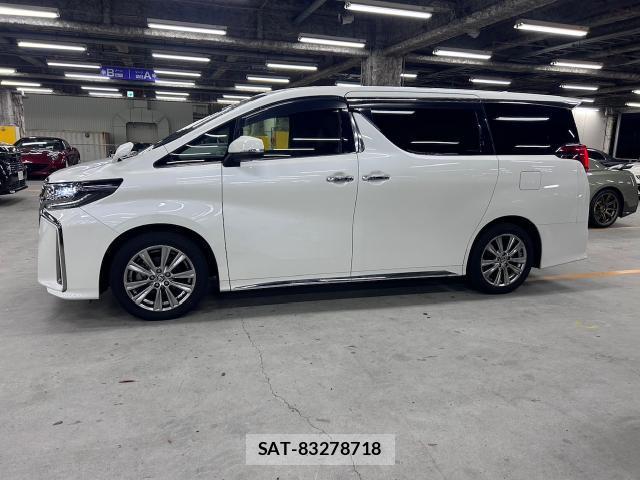 Toyota ALPHARD 2021-09 8223681-9
