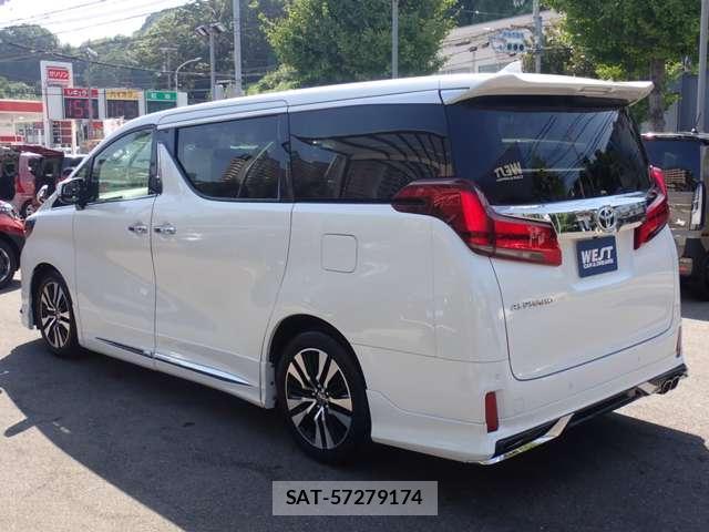 Toyota ALPHARD 2022-04 8223825-1