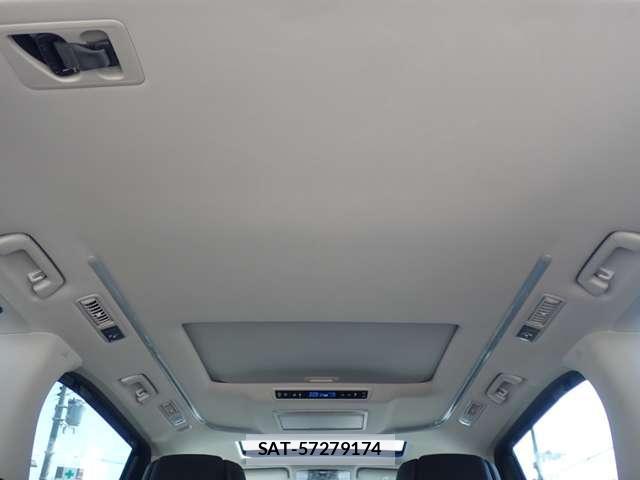Toyota ALPHARD 2022-04 8223825-13