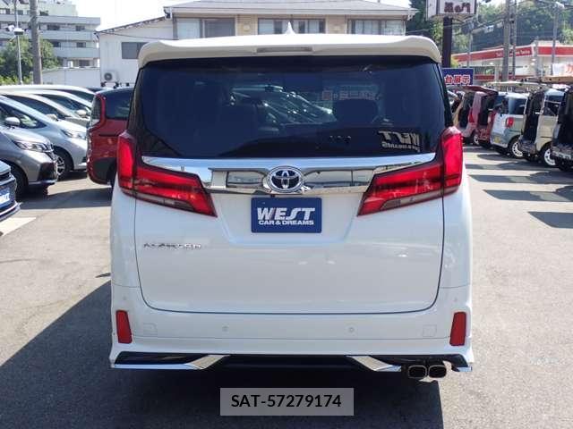 Toyota ALPHARD 2022-04 8223825-18
