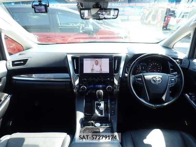 Toyota ALPHARD 2022-04 8223825-2