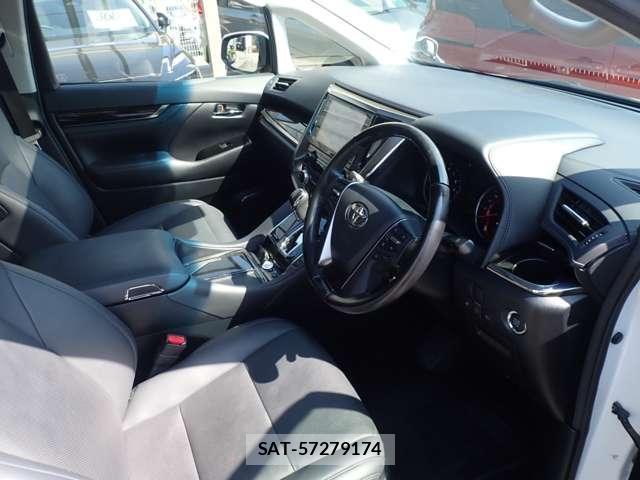 Toyota ALPHARD 2022-04 8223825-6