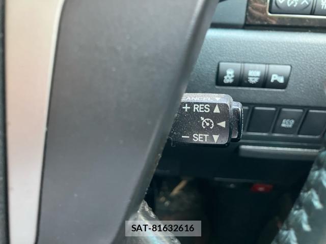 Toyota ALPHARD 2012-12 8224388-19
