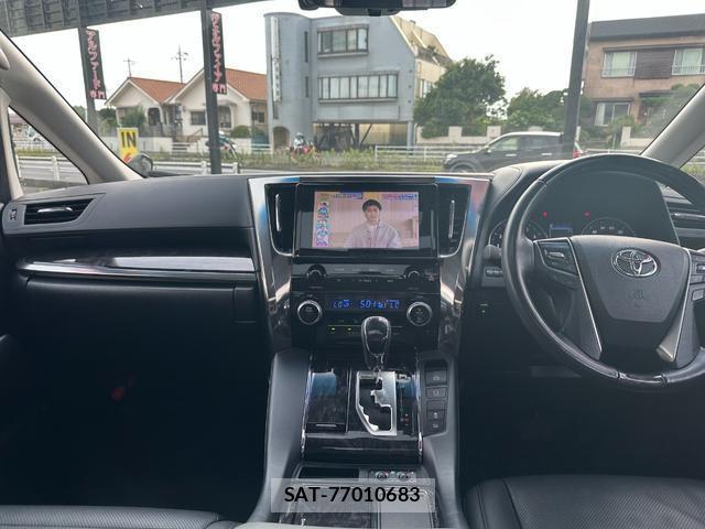 Toyota ALPHARD 2020-03 8224445-14