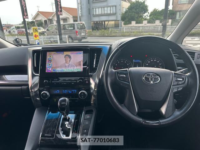 Toyota ALPHARD 2020-03 8224445-15