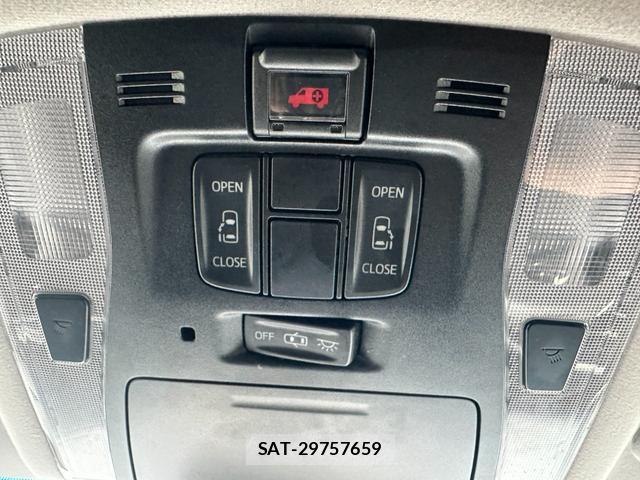 Toyota ALPHARD 2019-09 8224447-1