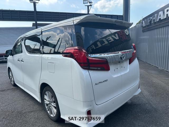 Toyota ALPHARD 2019-09 8224447-14