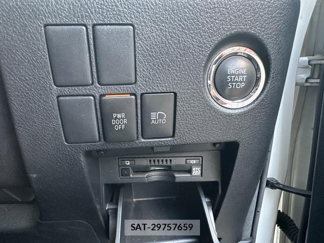 Toyota ALPHARD 2019-09 8224447-5