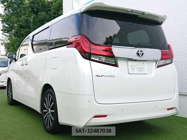 Toyota ALPHARD 2016-09 8224694-17