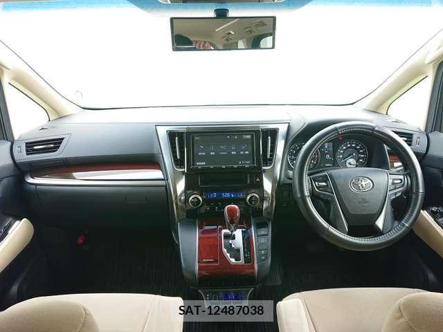 Toyota ALPHARD 2016-09 8224694-4