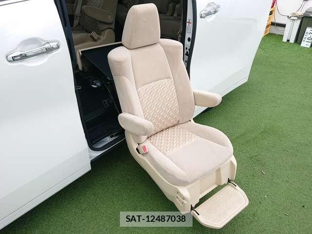 Toyota ALPHARD 2016-09 8224694-9