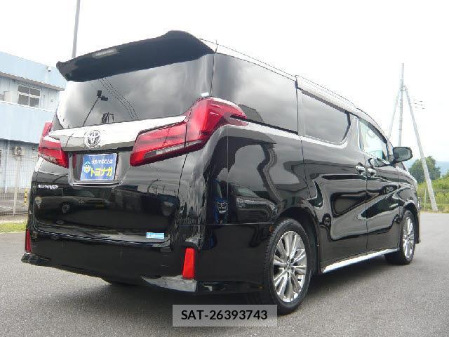 Toyota ALPHARD 2021-03 8224825-7