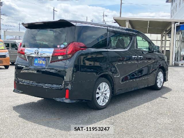 Toyota ALPHARD 2015-04 8224852-2