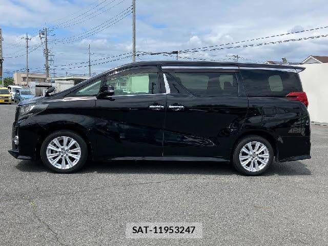 Toyota ALPHARD 2015-04 8224852-7