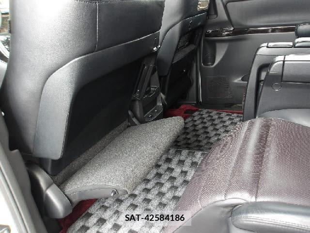 Toyota ALPHARD 2014-07 8224867-9