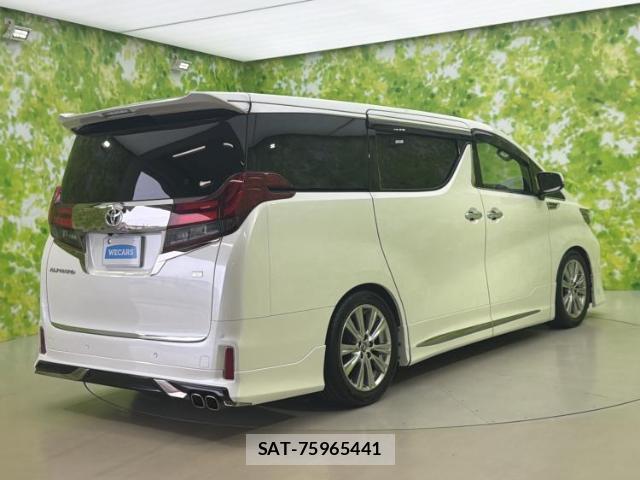 Toyota ALPHARD 2017-01 8225085-2