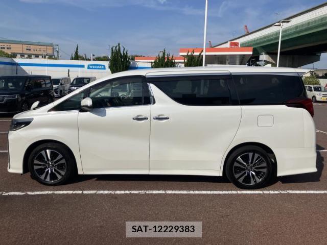 Toyota ALPHARD 2019-07 8225189-1