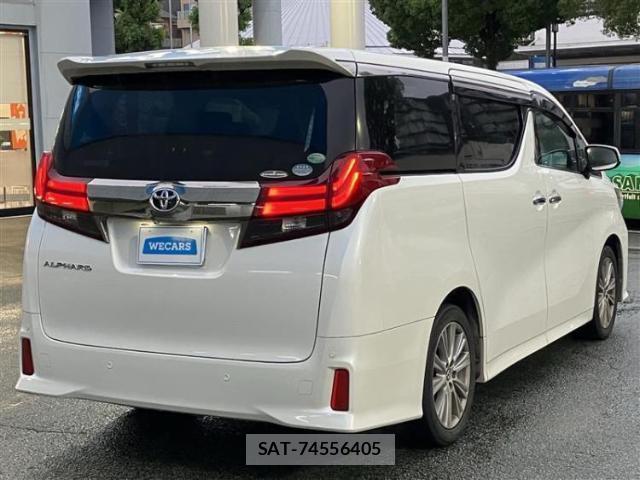 Toyota ALPHARD 2016-11 8225281-2