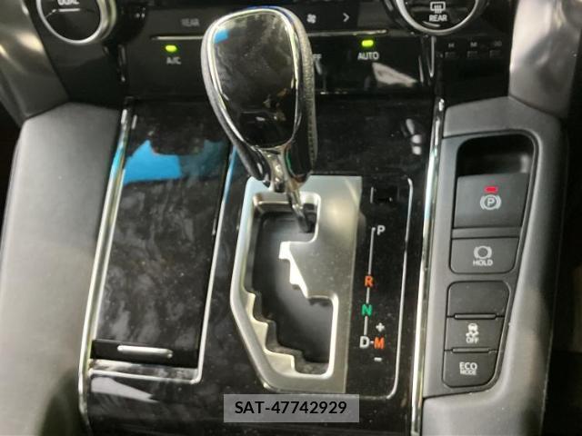 Toyota ALPHARD 2023-04 8225366-15
