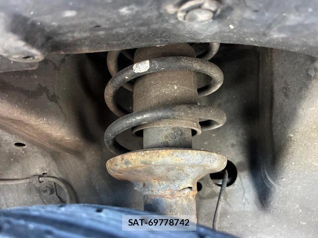 Suzuki ALTO 2013-02 8219672-19