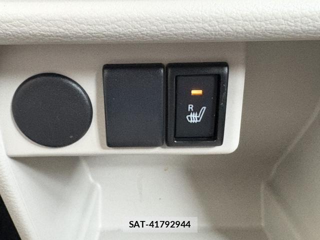 Suzuki LAPIN 2016-03 8220385-4