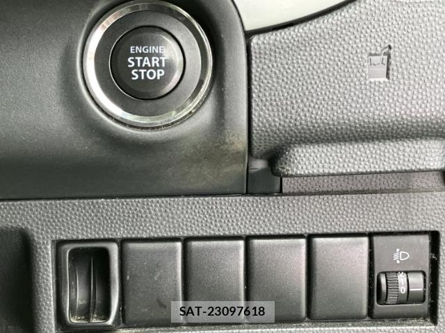 Suzuki LAPIN 2011-05 8225317-16