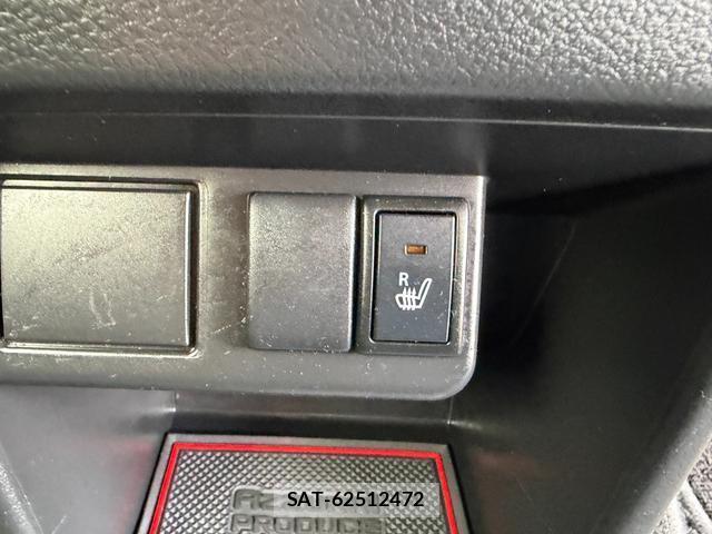 Suzuki ALTO 2015-08 8218504-11