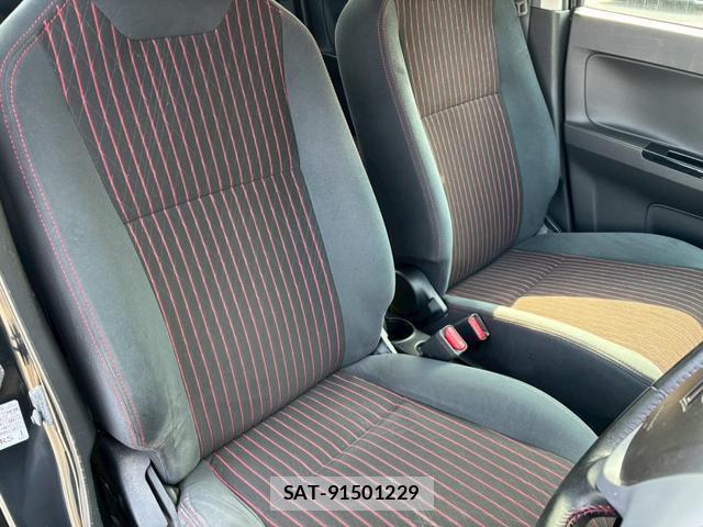 Suzuki ALTO 2015-12 8221828-11