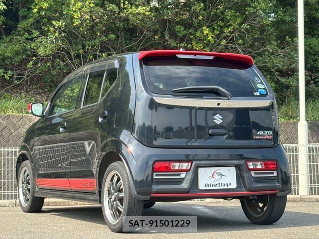 Suzuki ALTO 2015-12 8221828-4