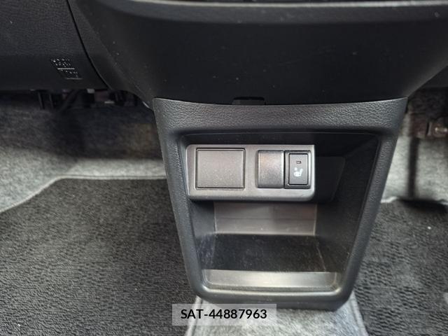 Suzuki ALTO 2016-02 8222913-13